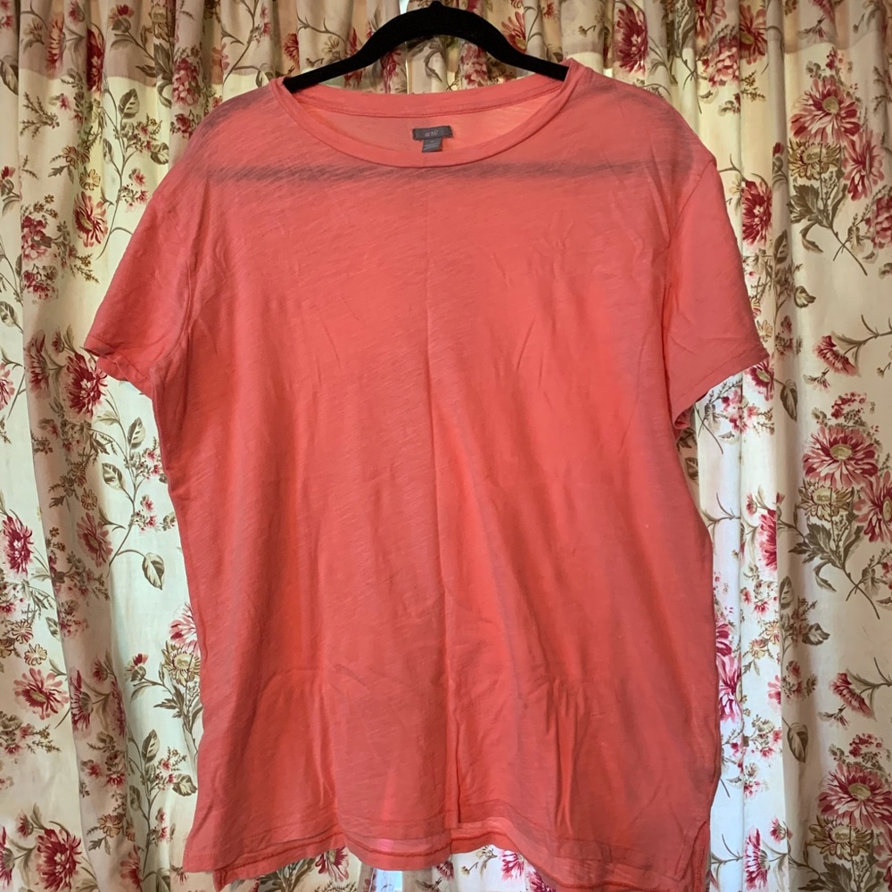 AE Aerie Short Sleeve Tee Shirt Coral Pink Medium NWOT